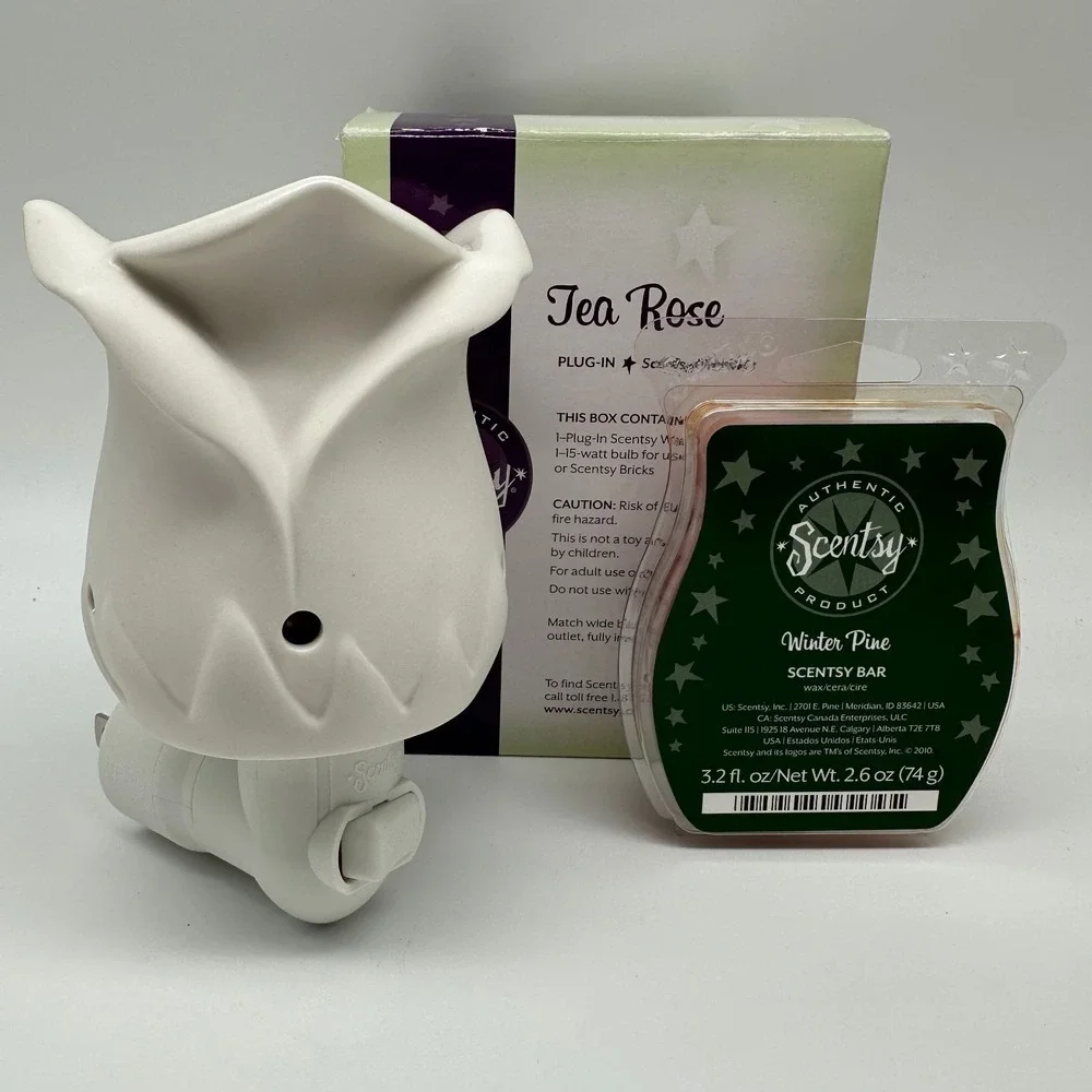 Scentsy‎ Mini-Wax Warmer Plug-In Tea Rose Nightlight Scent w/ Winter Pine Wax
